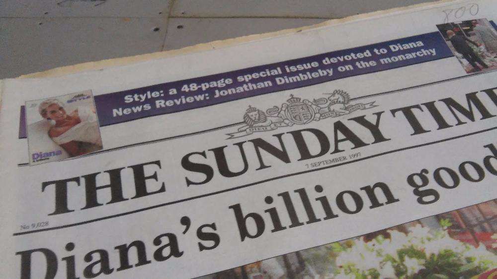 Jornais antigos estrangeiros