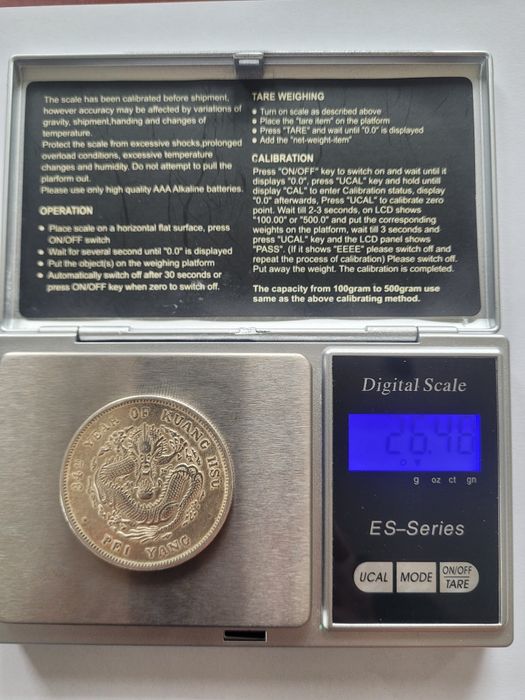 Moneta Chiński Srebrny Dolar