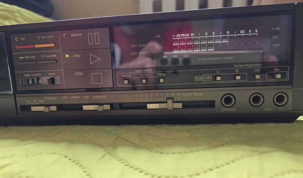 Magnetofon  Deck Technics RS-B40 stan bardzo dobry.