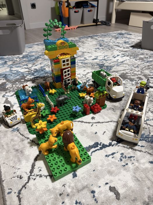 6 наборів Lego Duplo