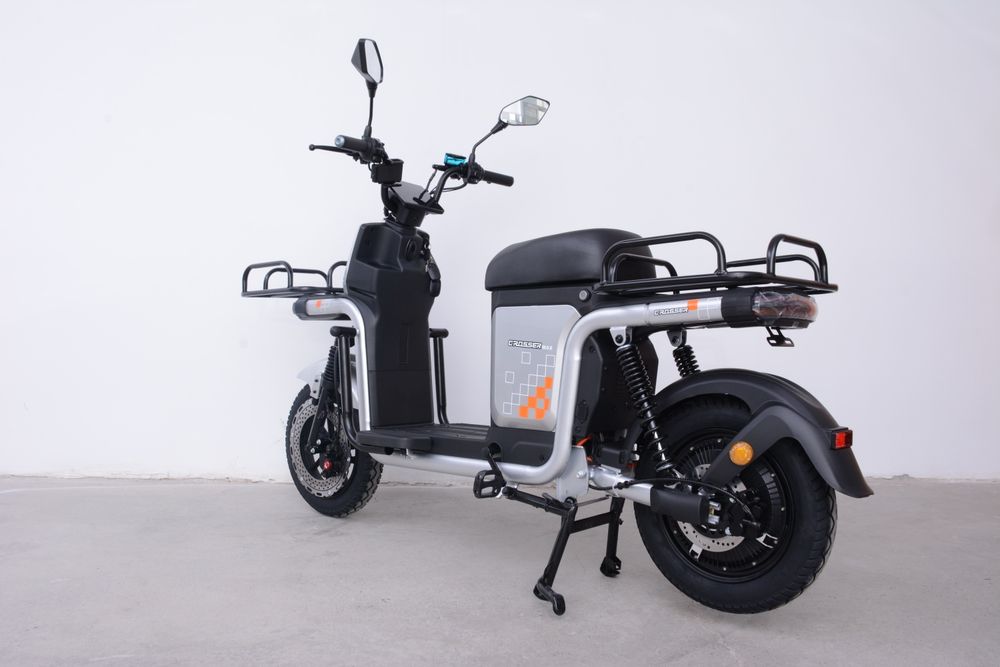 Электроскутер 1200W 72V 24Ah електромопед