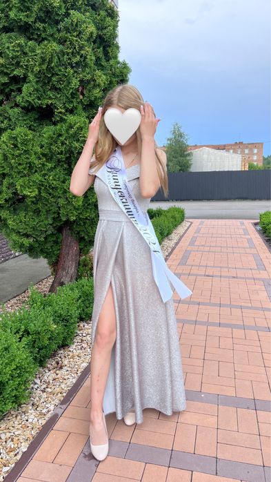 Випускна Сукня серебрина