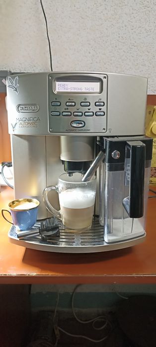 Кофемашина Delonghi AUTOMATIC cappuccino из Германии.