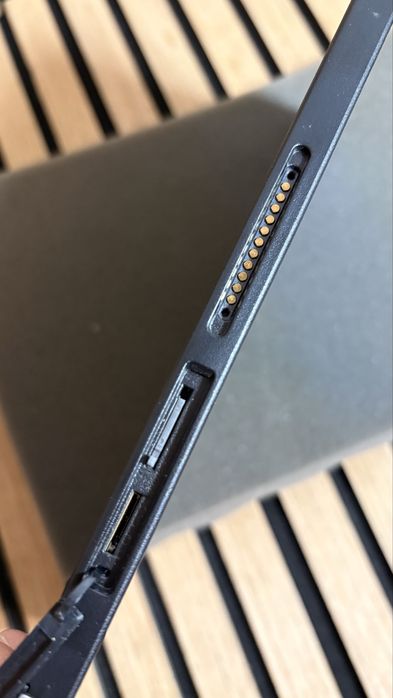 Планшет-ноутбук Fujitsu STYLISTIC Intel Core i5 10-го покоління