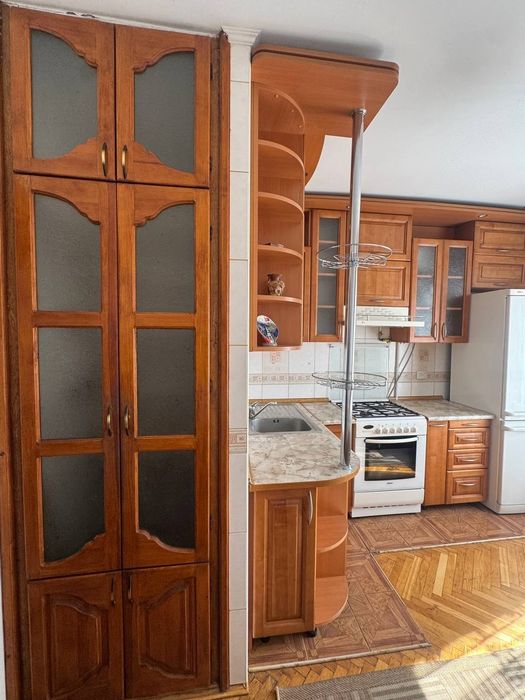 Продаж 3-квартири 70 кВ.в районі Чайки