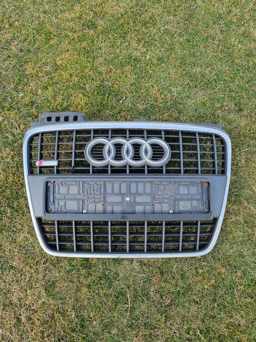 Grill atrapa audi A4 B7 s-line
