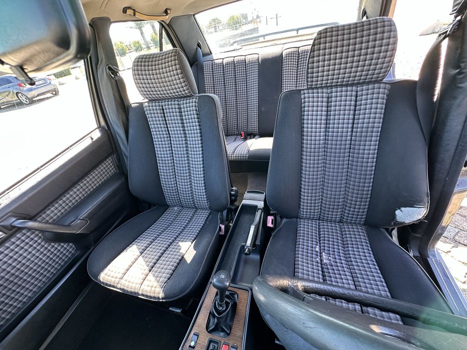 Mercedes 190D 2.5