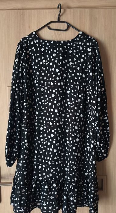 Nowa sukienka roz 42