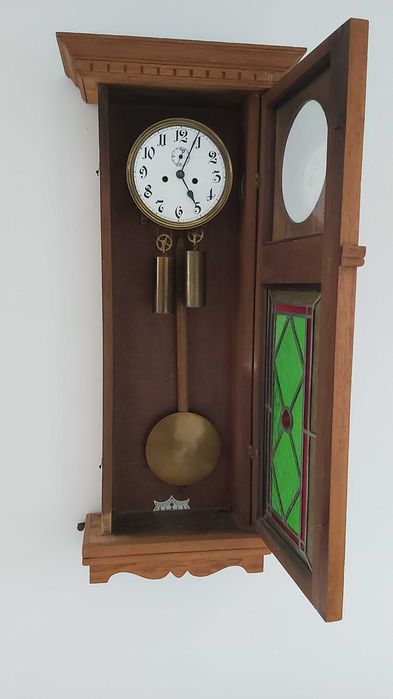 Zabytkowy zegar Gustaw Becker