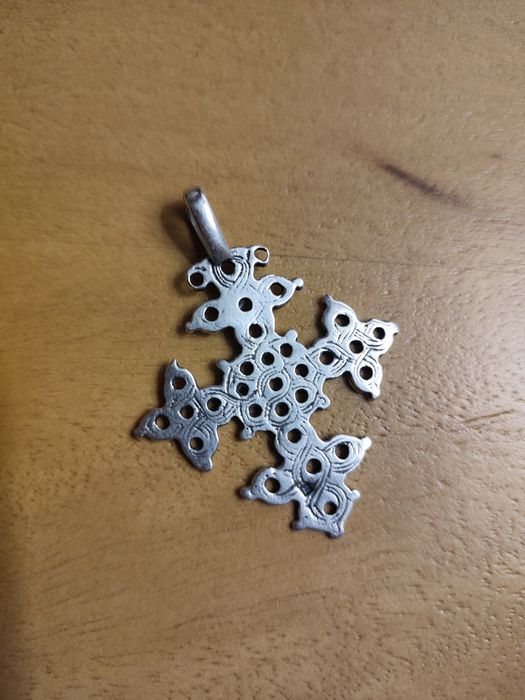 Prata Antiga. Cruz de Copta