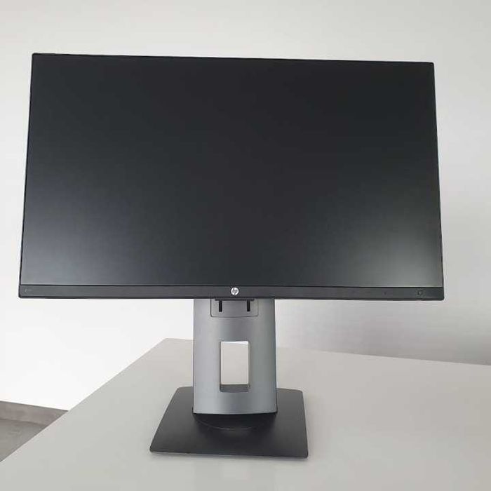 Monitor HP Z23 / 23 cale / 1920x1080 Full HD IPS / HDMI / VGA / Pivot