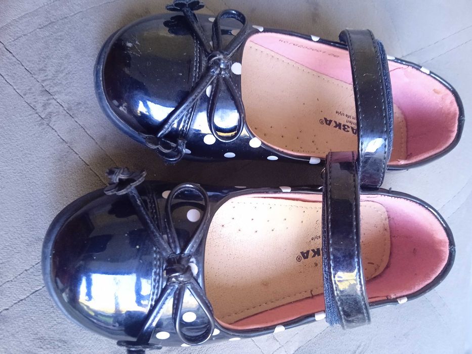 Туфельки дитячі лаковані