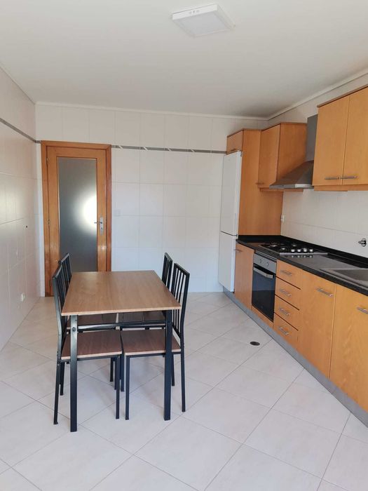 apartamento T1 em Oiã