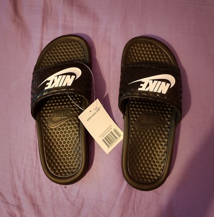 Klapki damskie Nike Benassi 36.5 nowe