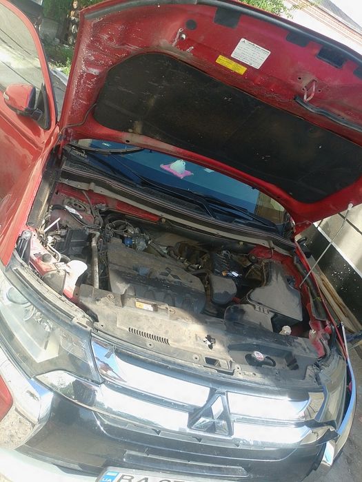 2018 рік  на розборку за бажанням на відновлення.