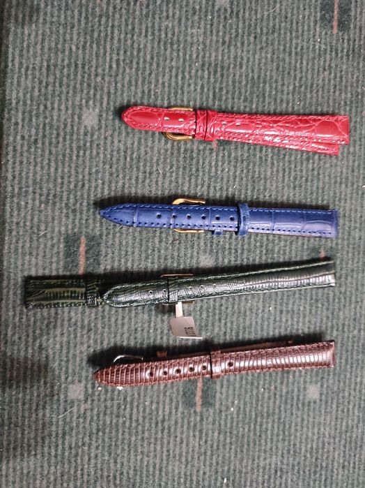 4 Braceletes de relógio para senhora - Novas