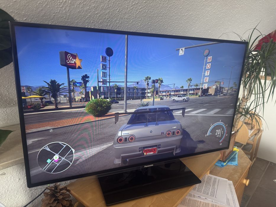 Panasonic моделі TX-L39EW6K без дефектів