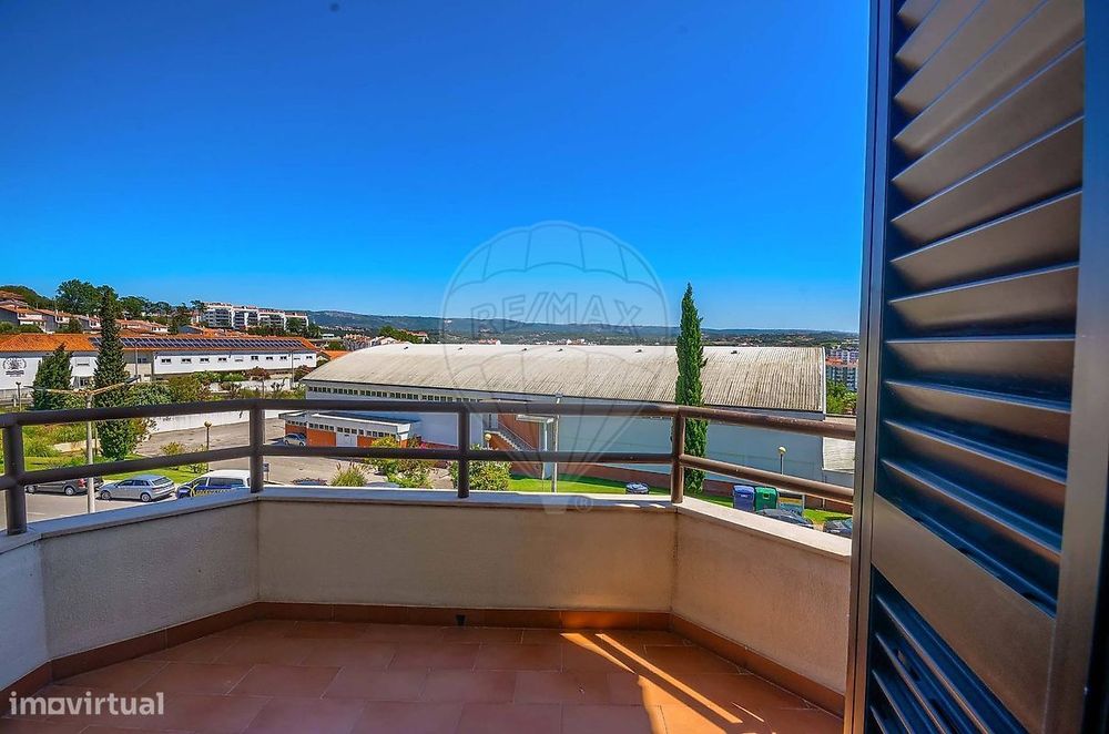 Apartamento T3 para venda — Alcobaça E Vestiaria, Leiria