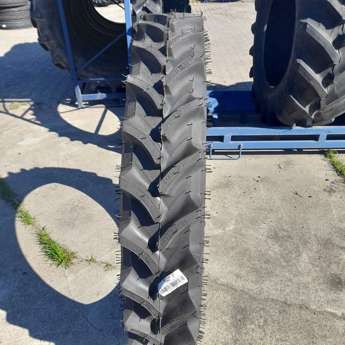 Opona 210/95R36 ( 8.3R36 ) TA-120 118D TL Petlas