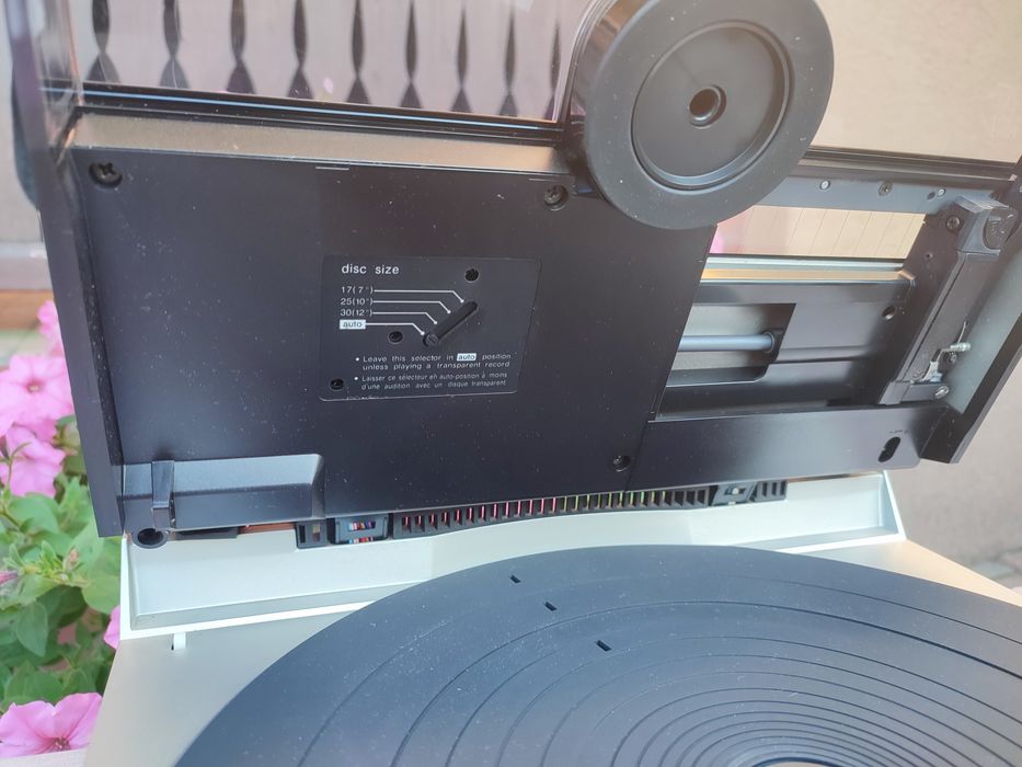 Gramofon Technics SL-7