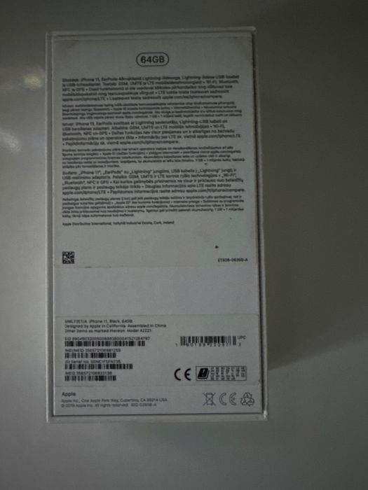 Продам iPhone 11 64GB