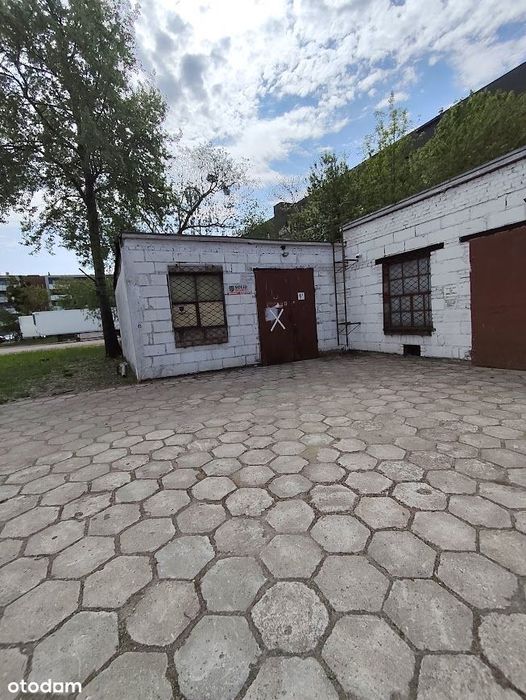 Magazyn 67 m2 PODOLANY dostępny od ręki