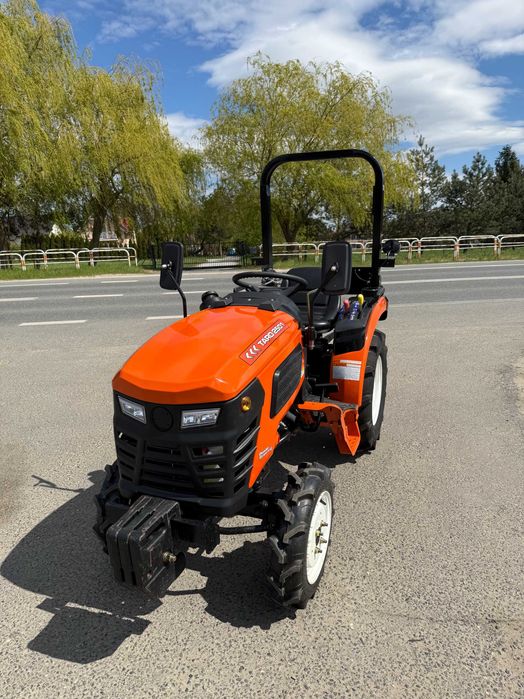 Fabrycznie nowy traktorek Taro B2501 25KM 4x4 wspomaganie