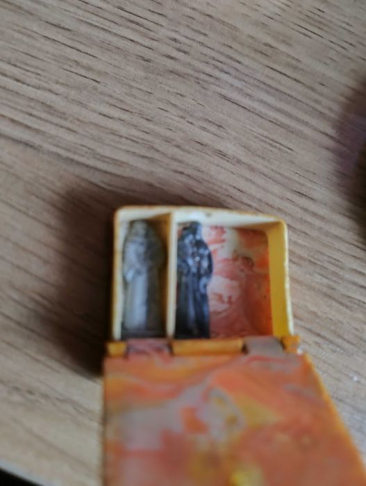etui miniatura bakelit z sw. Antonim i SW. Józefem