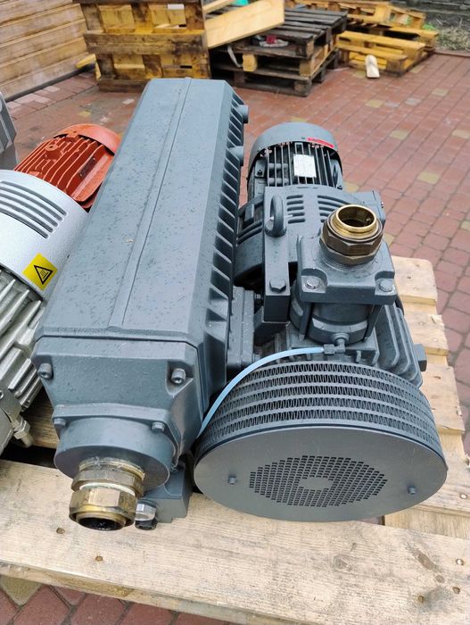 Вакуумний насос Busch 160куб 250куб 100 куб 63куб 21куб