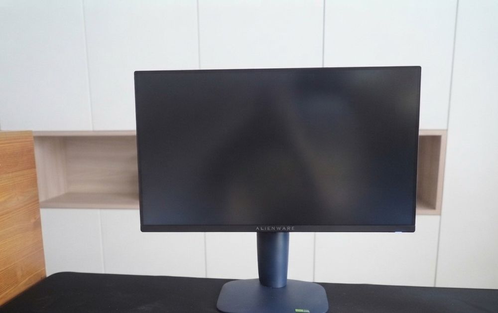 Monitor DELL Alienware AW2725DM (27", 2560x1440px, IPS, 180Hz, 1 ms)