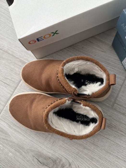 Черевики зимові чоботи взуття на дівчинку Geox 27