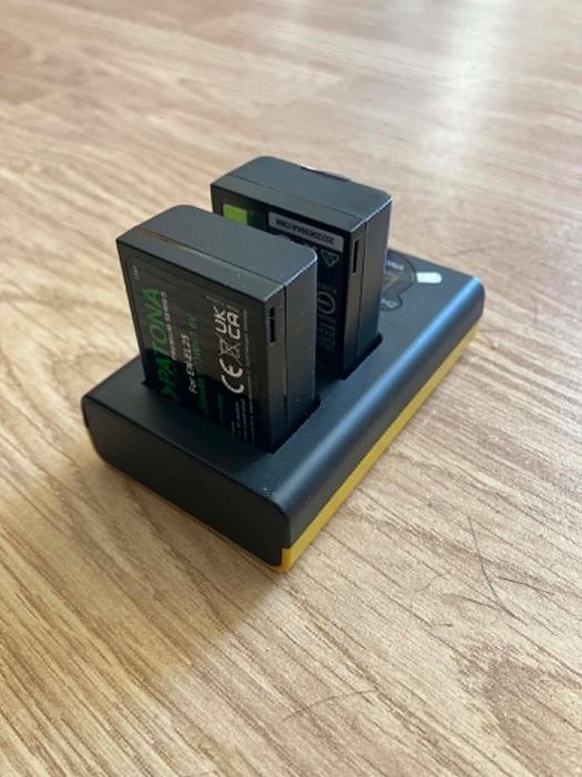 Camera fotográfica Nikon Z30 quase nova  + extras , tripé na caixa nunca usado, alça nova, carregador com 2 baterias e mala de transporte