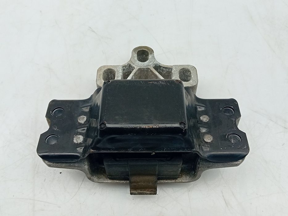 Apoio da caixa VOLKSWAGEN Passat CC (357)