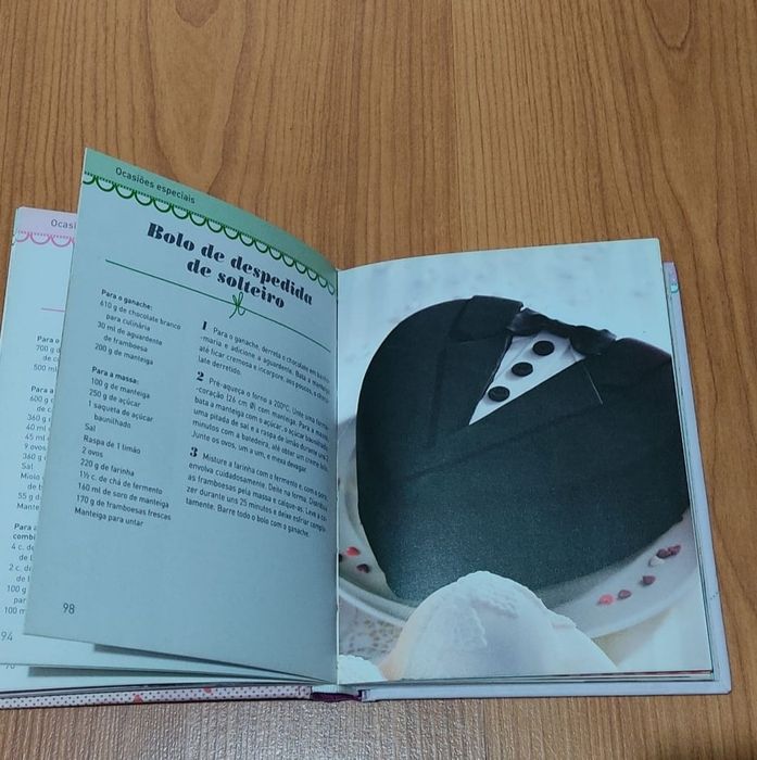 Livro "Bolos temáticos originais"