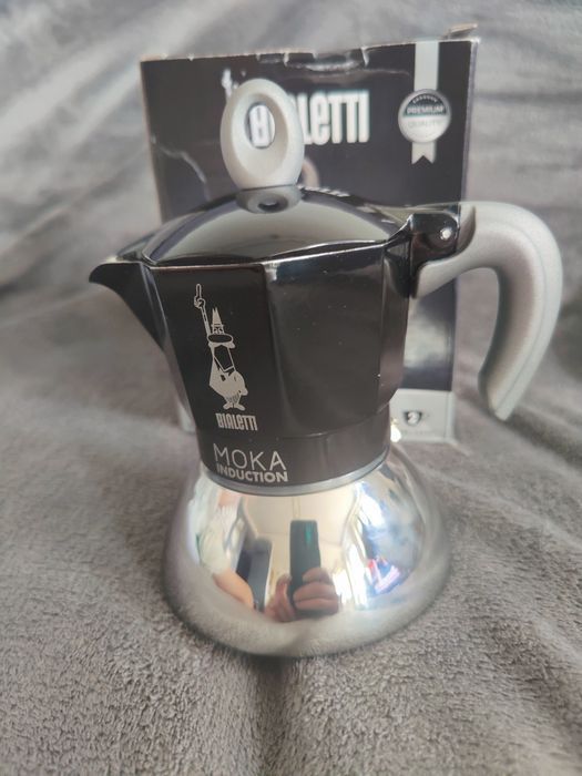 Outlet Kawiarka MOKA INDUCTION II 2tz BLACK 100ml BIALETTI indukcja