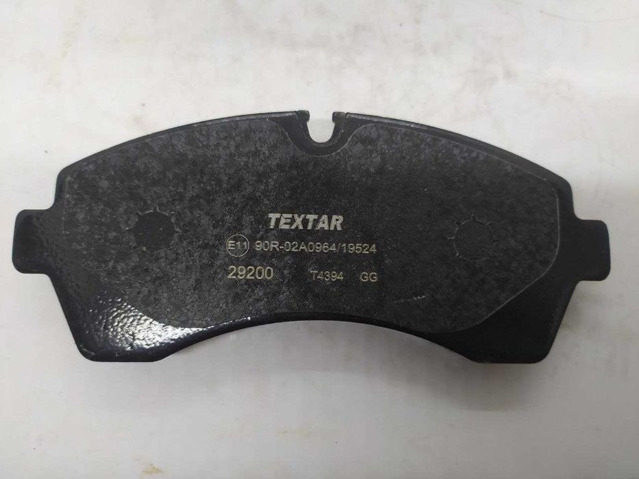 Колодки гальмівні (передні) MB Sprinter 906/VW (спарка) (Brembo) Q+