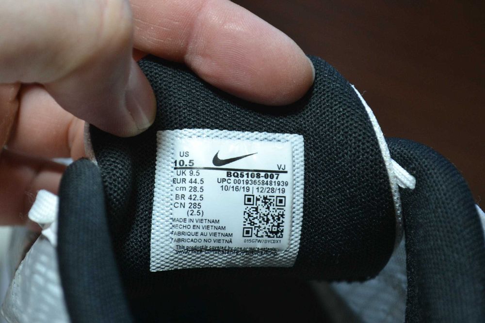 nike ghoswift 44.5р кроссовки оригинал