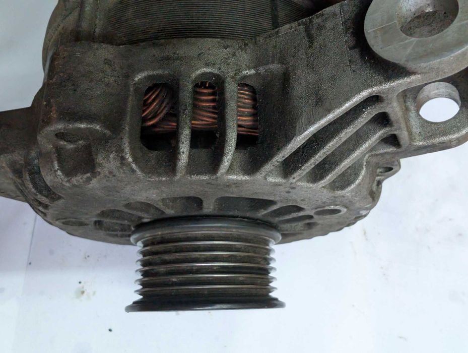 Генератор Chevrolet Captiva 3.2 GM#96866020 під відновлення