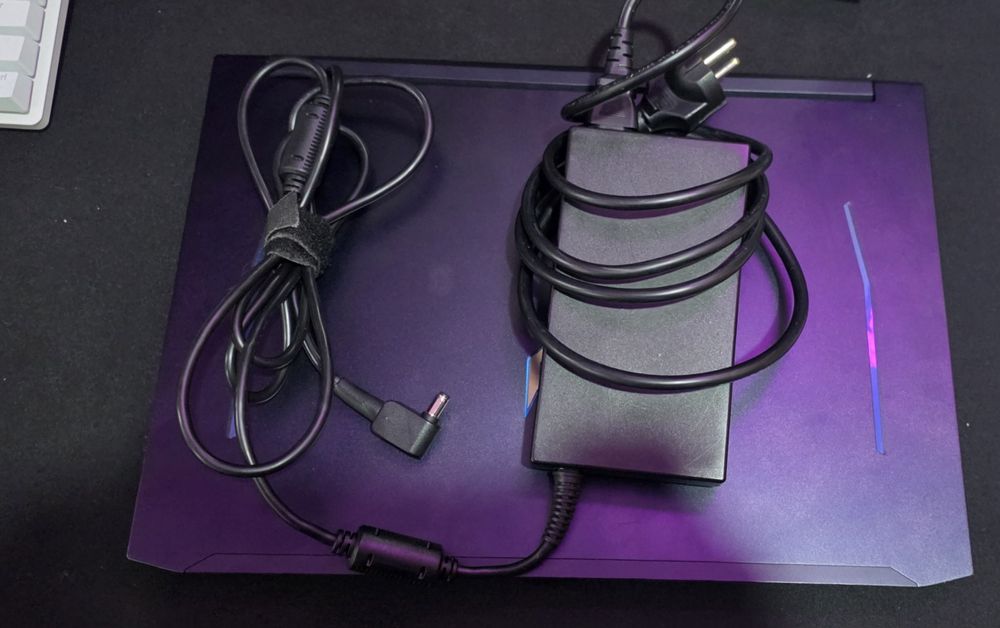 Portátil Gaming ACER Predator Helios 300