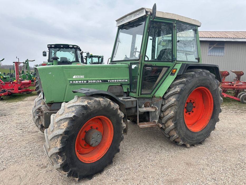 Ciagnik fendt 309lsa