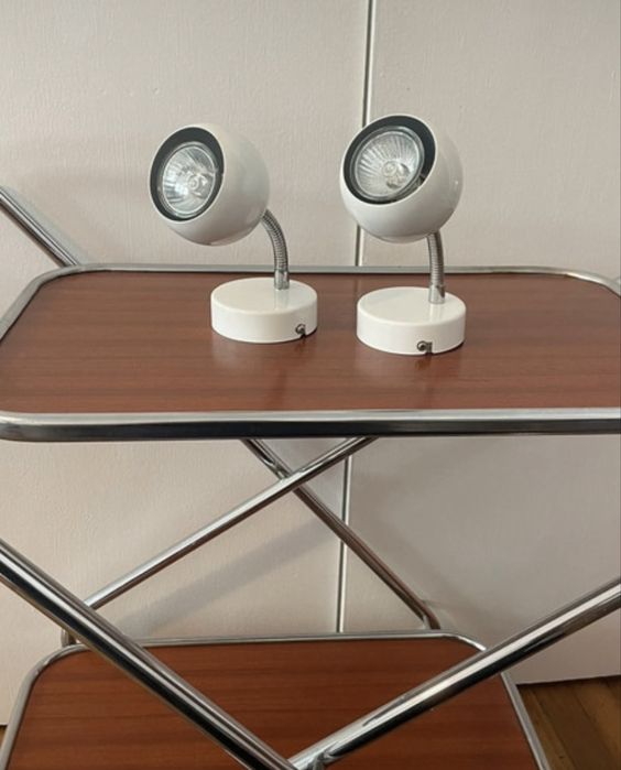 Par de apliques anos 70