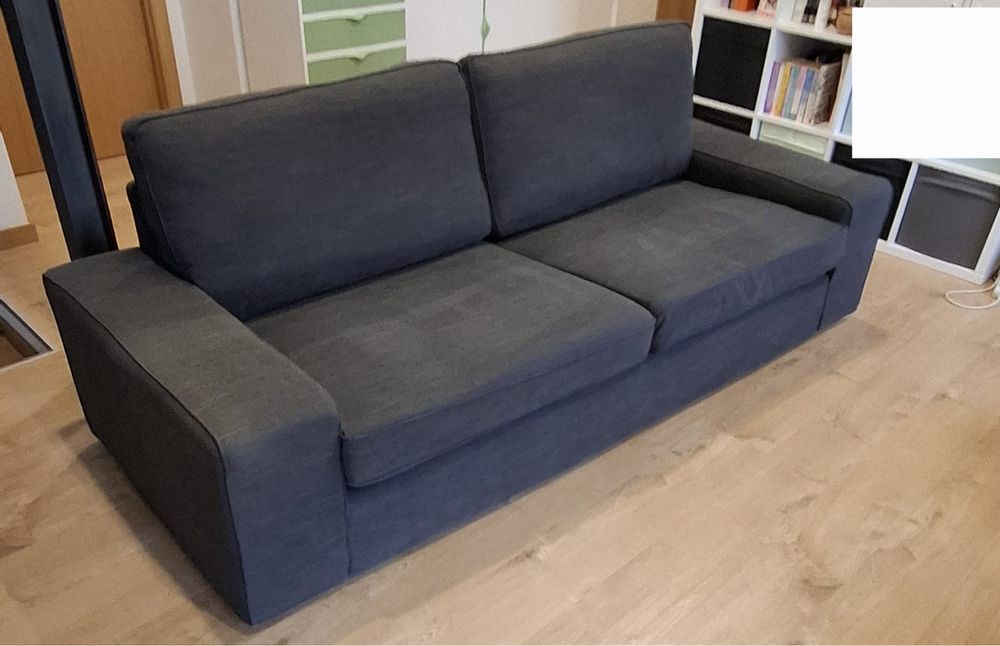 Sofá kivik cinzento