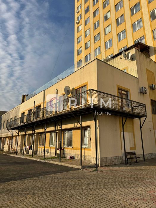 Продаж великогабаритної 2-кімнатної квартири 120 м² у Центрі міста!!!