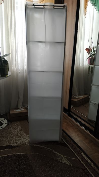 Мобільна полиця для іграшок,книг,речей.