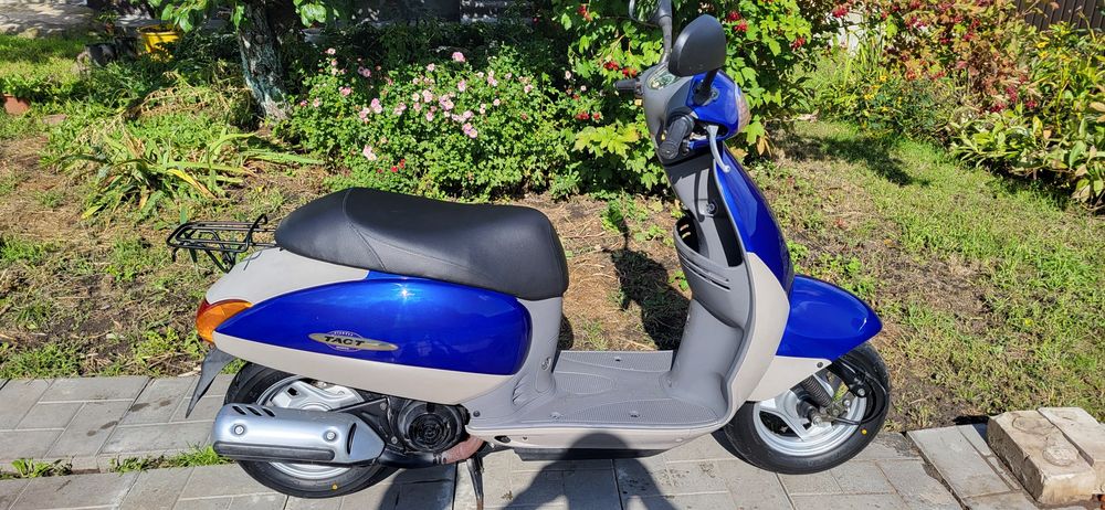 Продам скутер HONDA TAKT 51