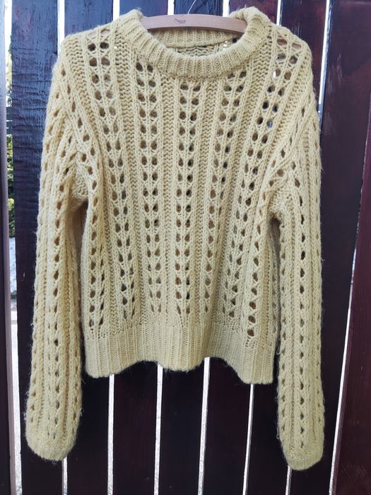 Żakardowy sweter