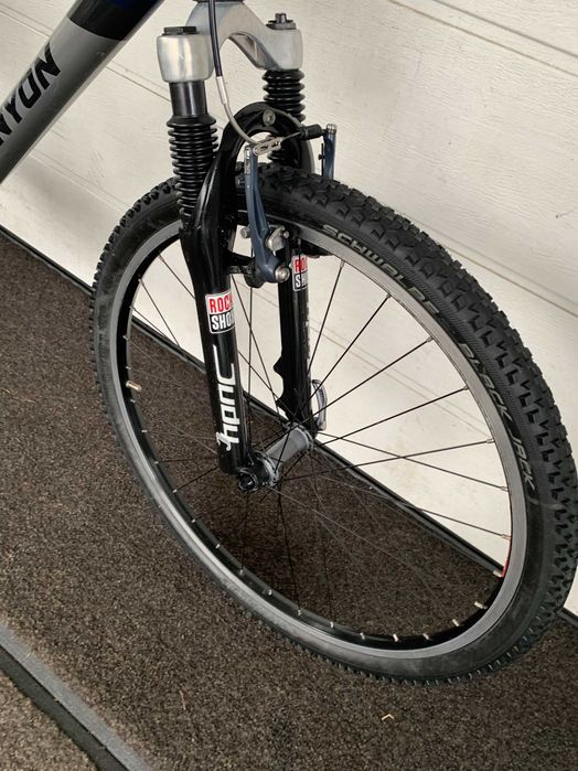 Rower Canyon Adrenalin Shimano Deore LX Rock Shox aluminiowy