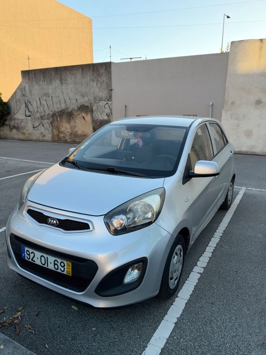 Kia picanto 1.0 2014