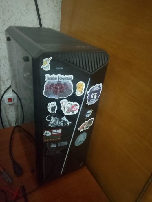 Продам системный блок, Процессор E5-2689 8ядер 16 потоков, Башня 2E Ga