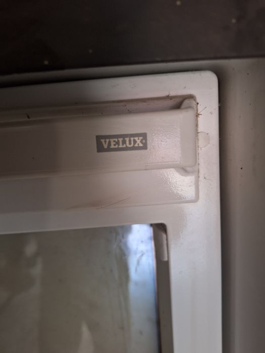 Okno dachów VELUX 75x150